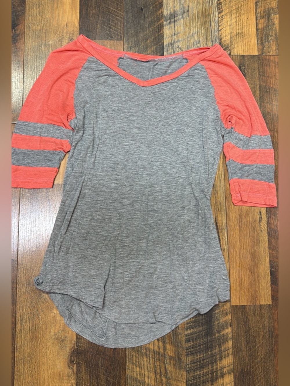 Rue21 Gray and Coral Raglan Sleeve Tee